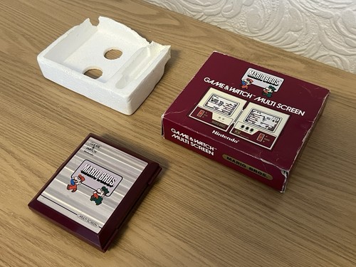 Nintendo game and watch - game,