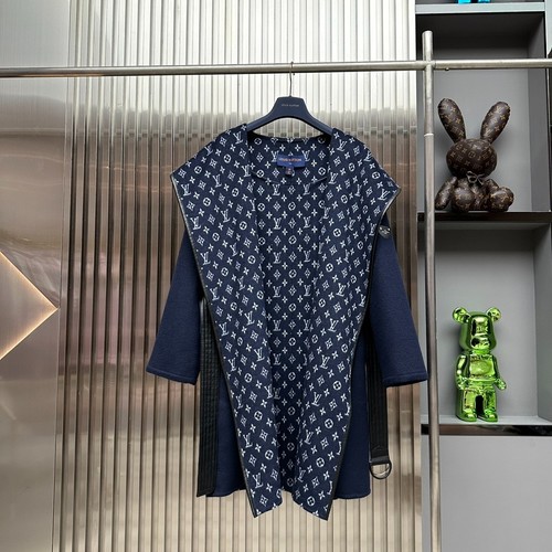 Louis vuitton belted short - louis,