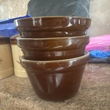 Pearsons of Chesterfield pottery dishes brown set of 3   England Earthenware