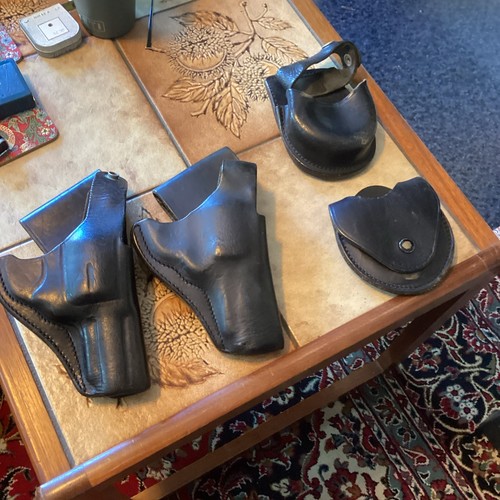 Vintage black leather gun - black,