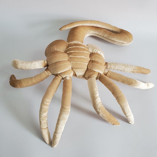 Alien toy facehugger - alien,