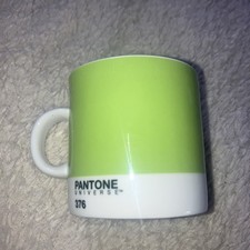 Pantone Universe 376 Green
