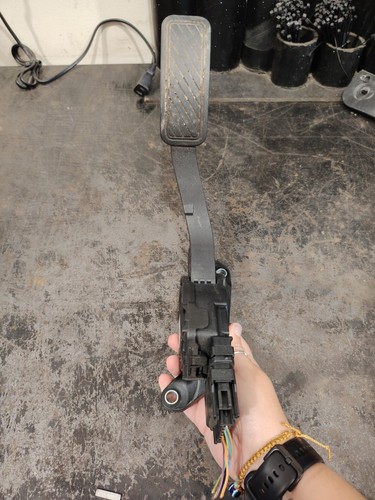 Ford fiesta mk7 throttle - throttle, pedal