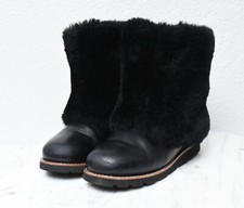 UGG Maylin Black Leather