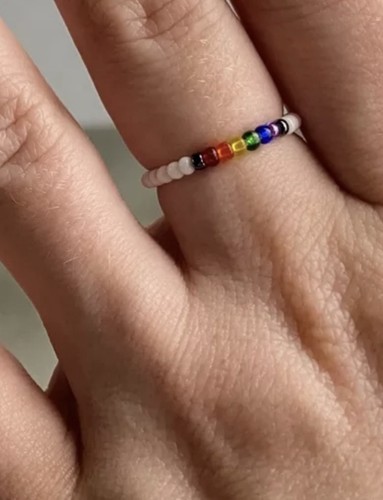 Multicoloured beaded ring - multicoloured,