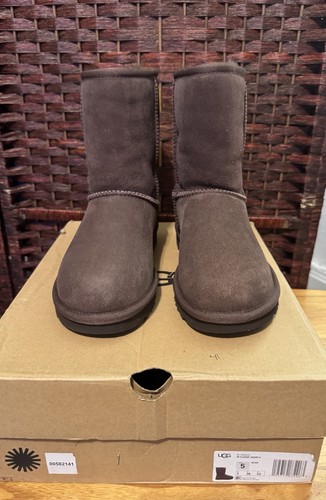 Ugg classic short boots - classic, ii