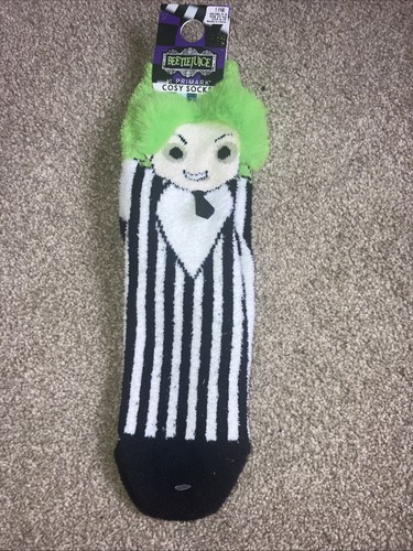 Beetlejuice cozy socks - beetlejuice,