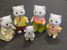 SYLVANIAN FAMILIES PERSIAN CAT