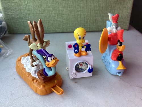 Mcdonalds toys looney - looney, tunes