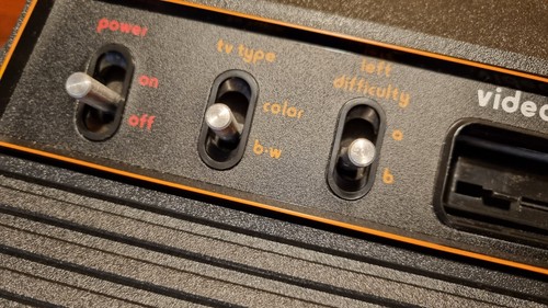 Atari 2600 woody woodgrain 5 - woodgrain, &