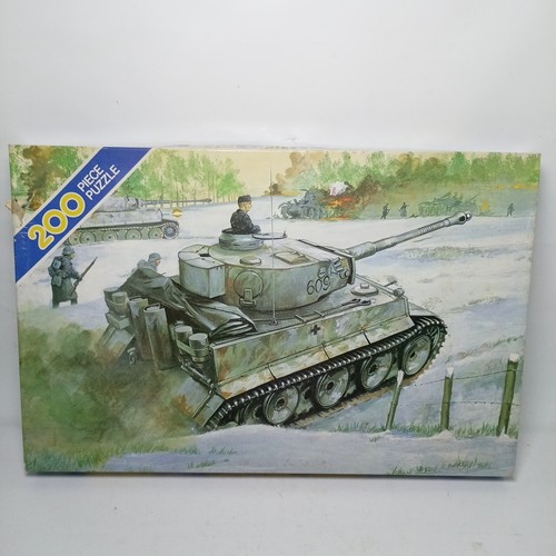Fighting tanks tiger - tiger, 200