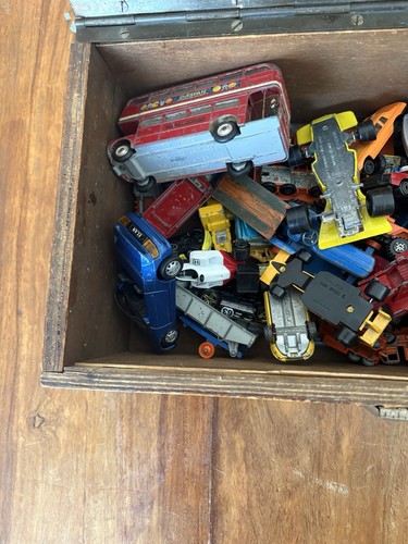 Approx vintage vehicles - 60,