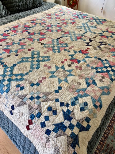Vintage 1930s feedsack quilt - feedsack,