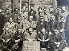 1948 PHOTO GROUP MEN BRITISH RAILWAY STAFF SIGNAL & TELEGRAPH DEPT TRAINING SCH