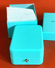 Tiffany collor Packaging