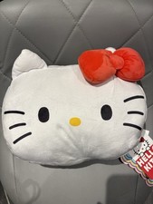 BNWT Hello Kitty Cuddle Buddy