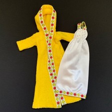 Vintage Sindy Doll Clothes