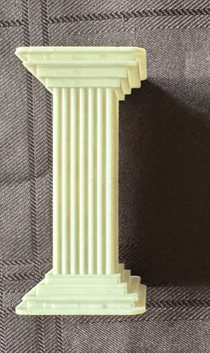 White plastic pillars inch - plastic,