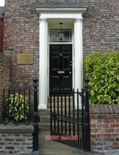 PHOTO  DETAIL OF 45 MONKGATE