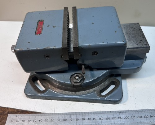 Dormer swivel machine - dormer,