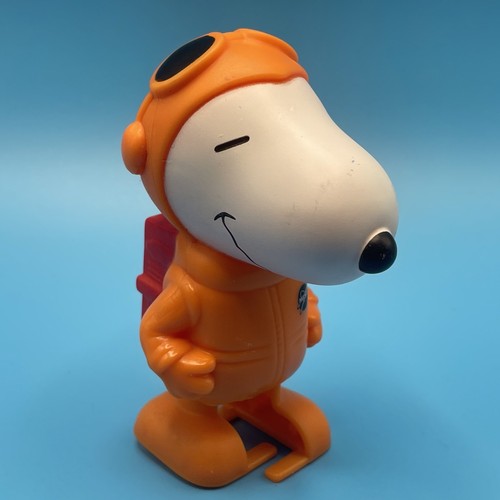 Peanuts snoopy nasa mcdonalds - peanuts,