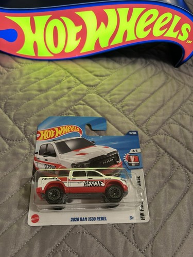 Hot wheels 2020 ram 1500 - hot, rebel