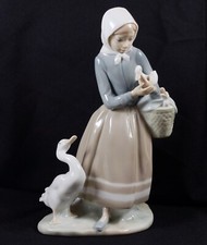 Beautiful Lladro Retired