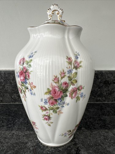Royal albert moss rose - moss, lidded
