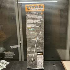 Titan TTBCP33-4 33cc Split Straight Shaft 2 in 1 Brushcutter & Trimmer Petrol