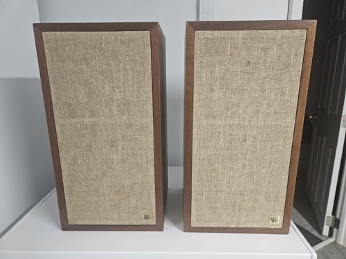 Pair acoustic research - of,