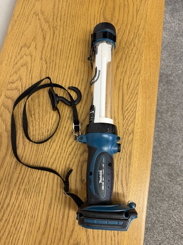 Makita torch lxt 18v - makita,