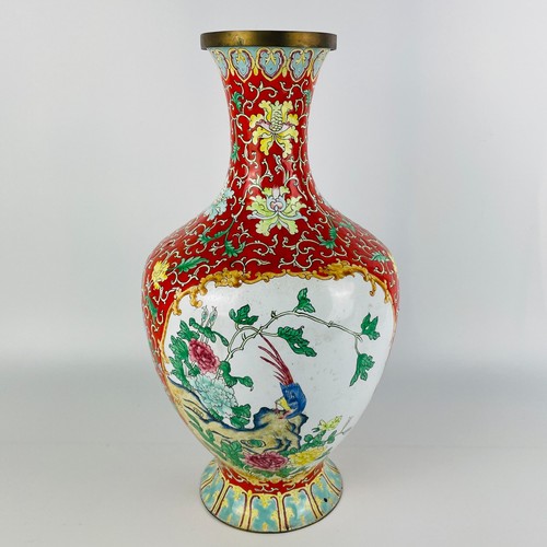 Large and finely decorated - large,