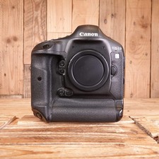 Used Canon EOS 1DX DSLR Camera