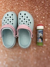 GIRLS CROC STYLE SHOES SIZE 10 PALE BLUE (includes free gift)