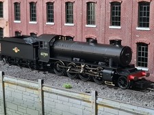 Hornby BR (Late Crest) OO