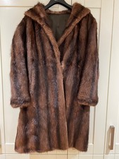 Vintage Ladies Real Mink Fur Coat. Size 16