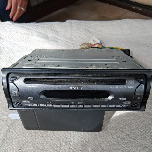 Sony cdx s2000 car - sony,