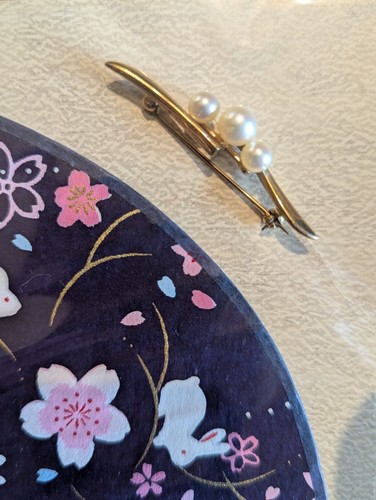 Stunning mikimoto akoya - mikimoto,