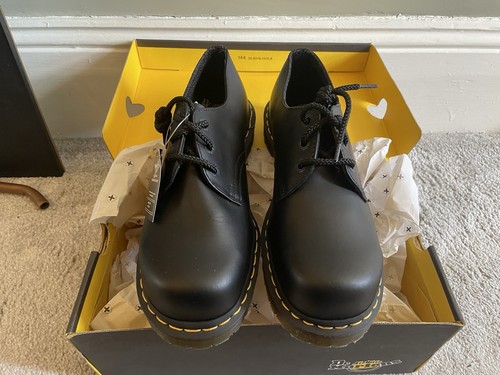 Martens hole 1925 - martens, black