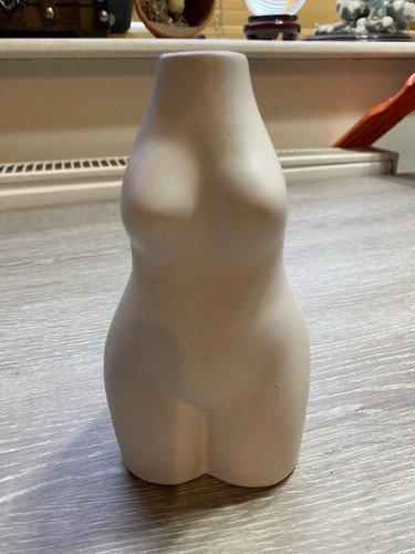 Modern female body - body, vase