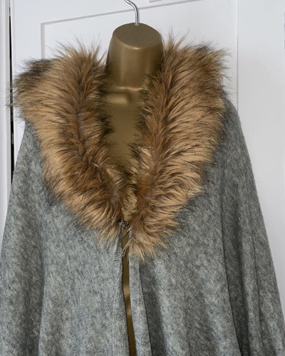 Ladies long grey - , cardigan