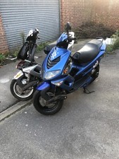 ? BREAKING 2X PEUGEOT SPEEDFIGHT 2 50cc MOPEDS ? MESSAGE ME WHAT YOU NEED