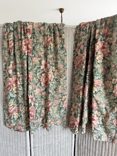 Pair vintage chintz floral - chintz,