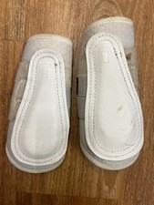 Legacy white brushing boots size 1 [AC]VC2758