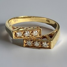 18CT GOLD DIAMOND RING 3.37G VINTAGE UNIQUE CROSSOVER HEAVY HALLMARKED SIZE N.5