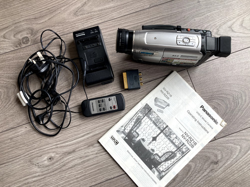 Panasonic rz1b camcorder - panasonic,