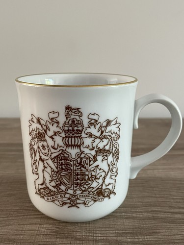 Royal worcester mug h m - royal,