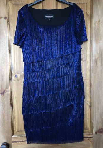 Stunning blue black plisse