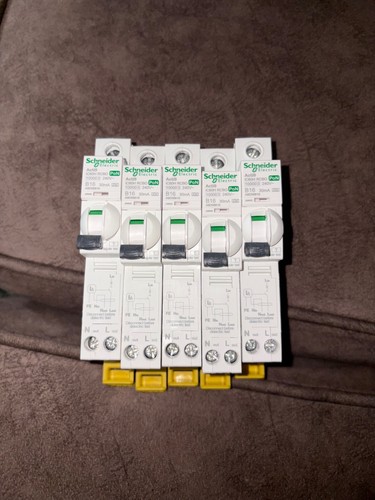 Schneider acti9 pon - acti9, b16