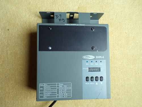 Showtec dim modified to - 4,